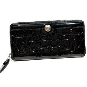Coach Black Patent Leather C Logo Embossed Women's Wallet Zip Round Closure